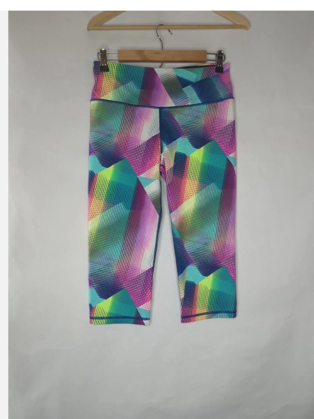 Victoria's Secret Sport Crop Leggings Medium Multi Color Geometric Y2K 80's